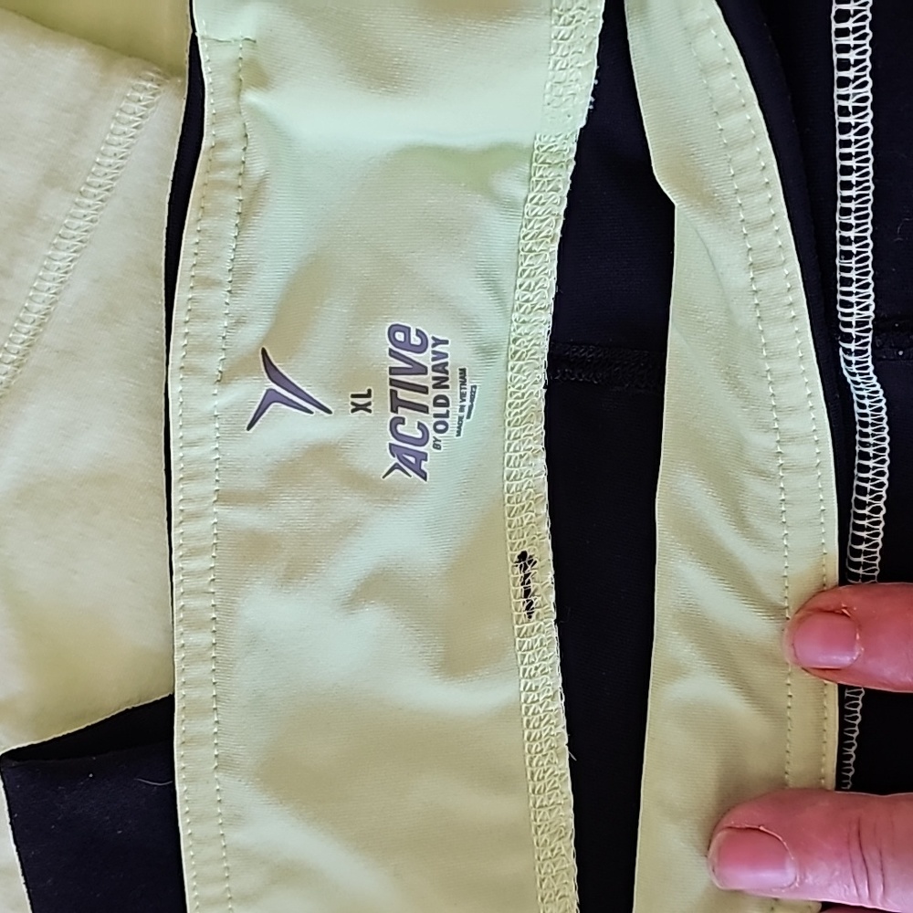 Old Navy Active Set - image 2